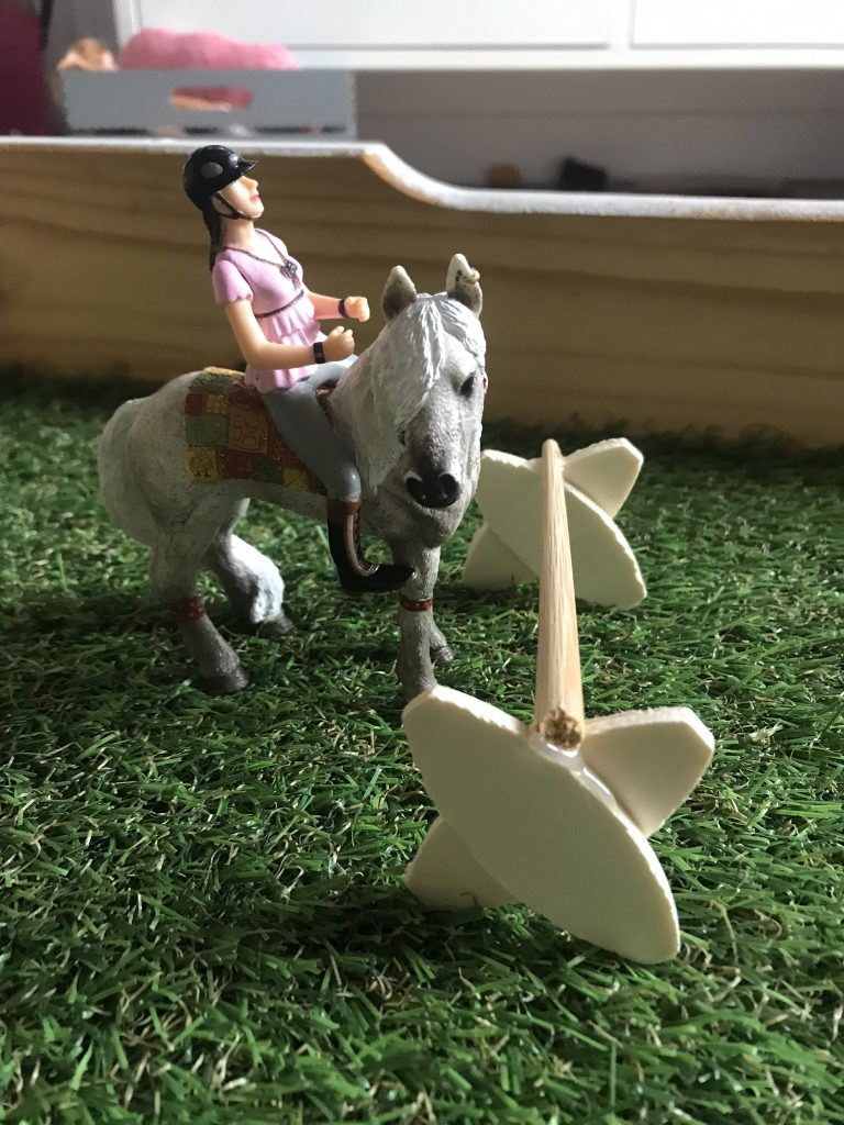 jouet pour chevaux a fabriquer